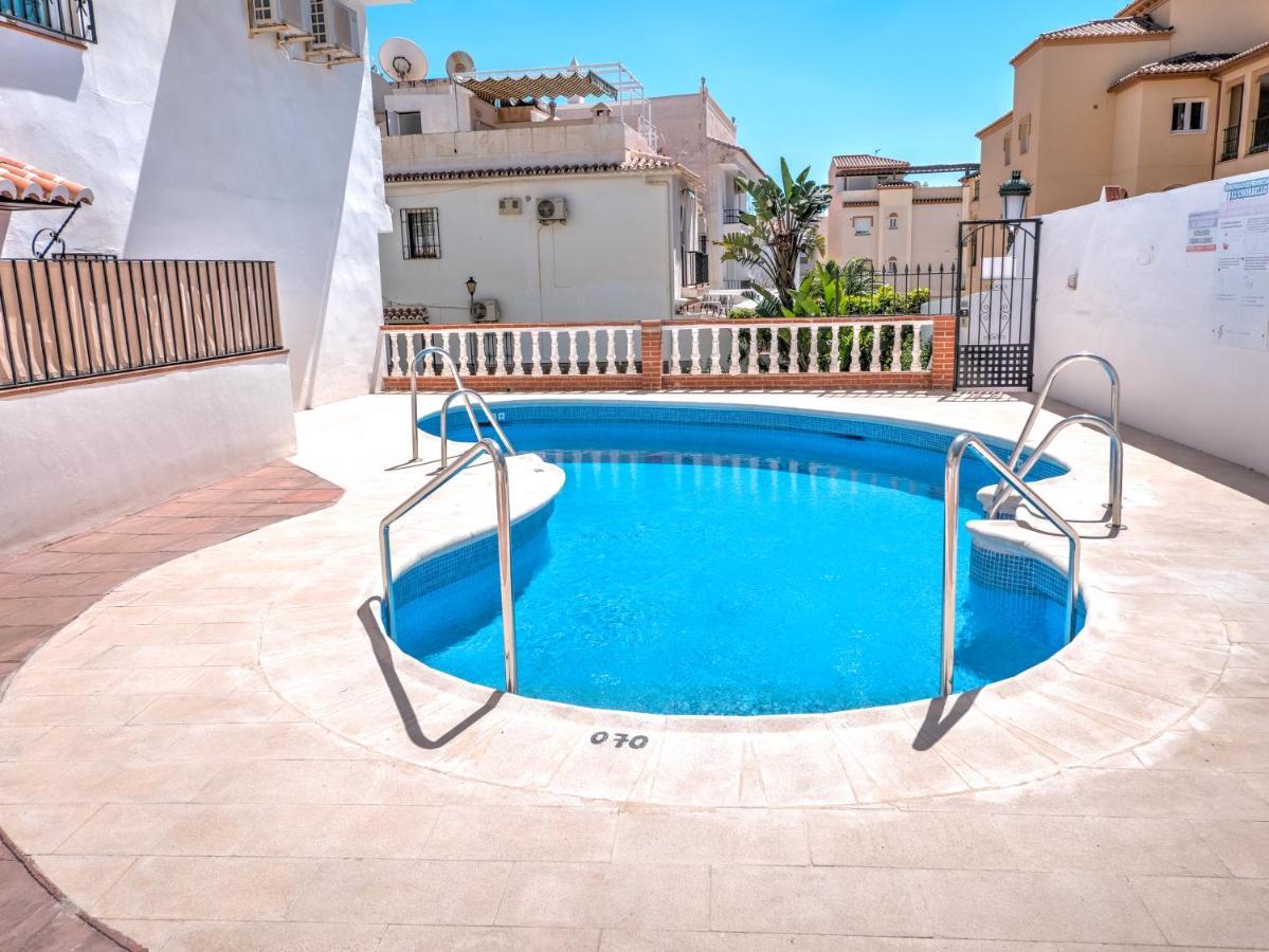 Fantastic Penthouse With Roof Terrace In The Heart Of Appartement Nerja