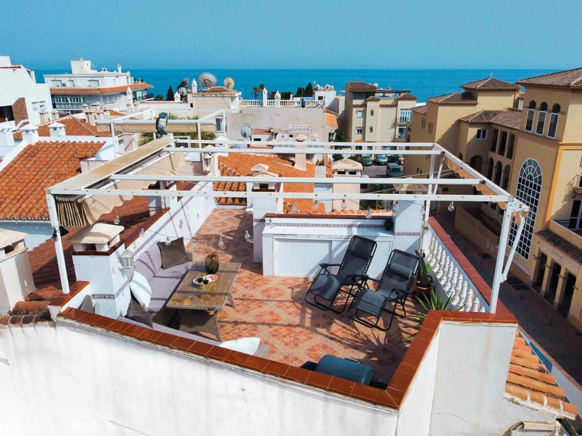 Fantastic Penthouse With Roof Terrace In The Heart Of Appartement *